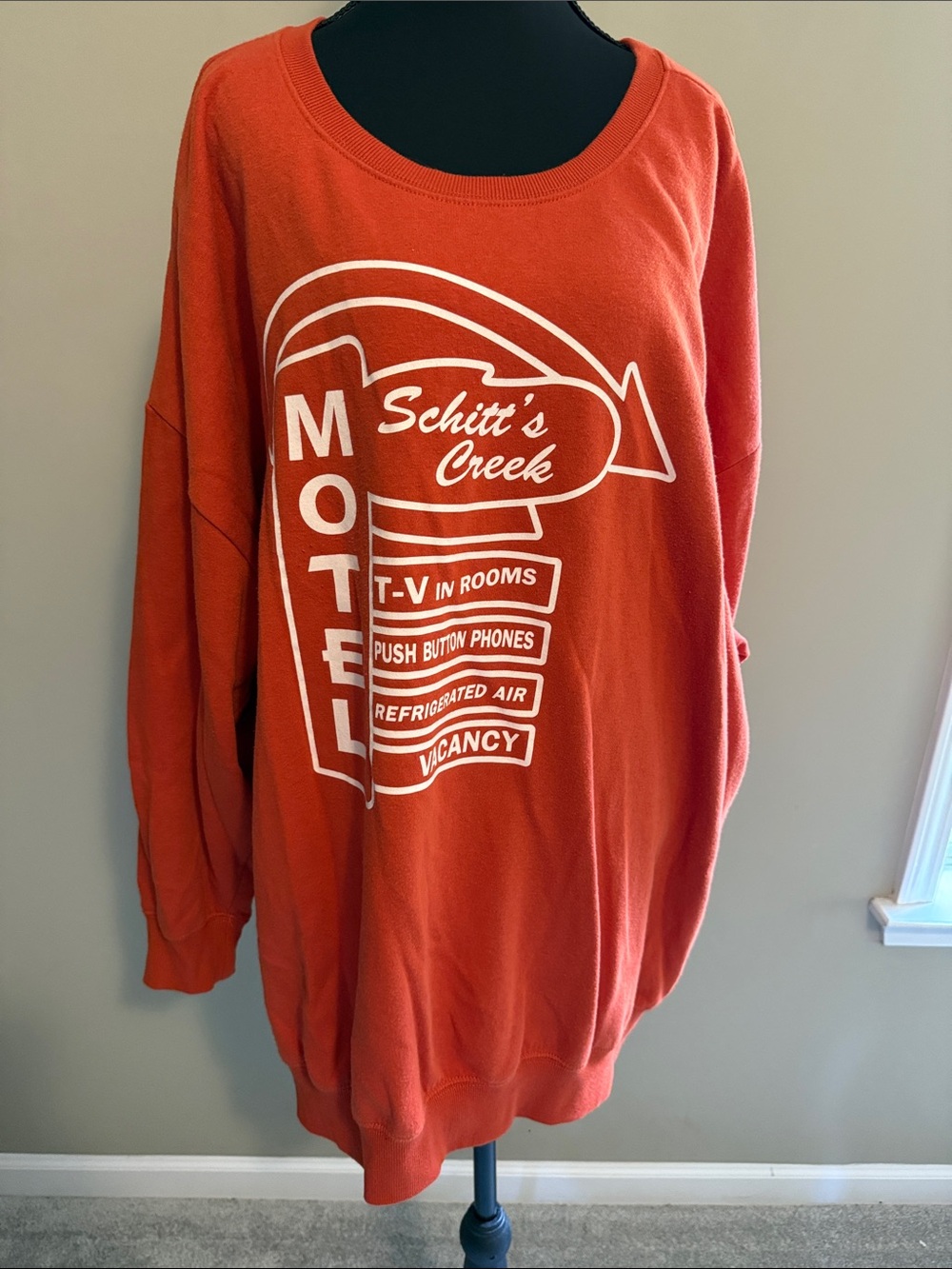 Women's Schitt’s Creek Graphic Sweatshirt